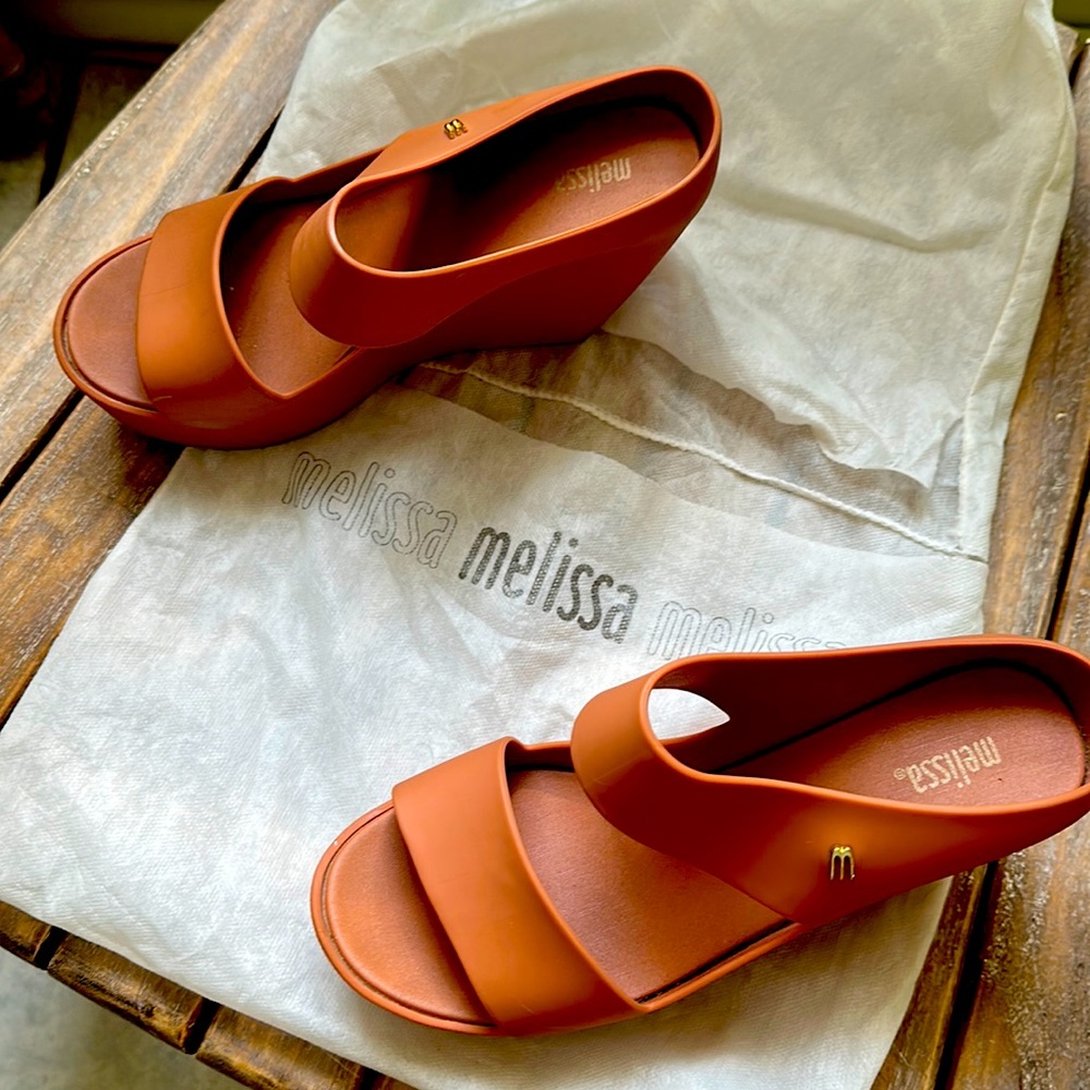 Melissa salmon festival beach wedding wedges